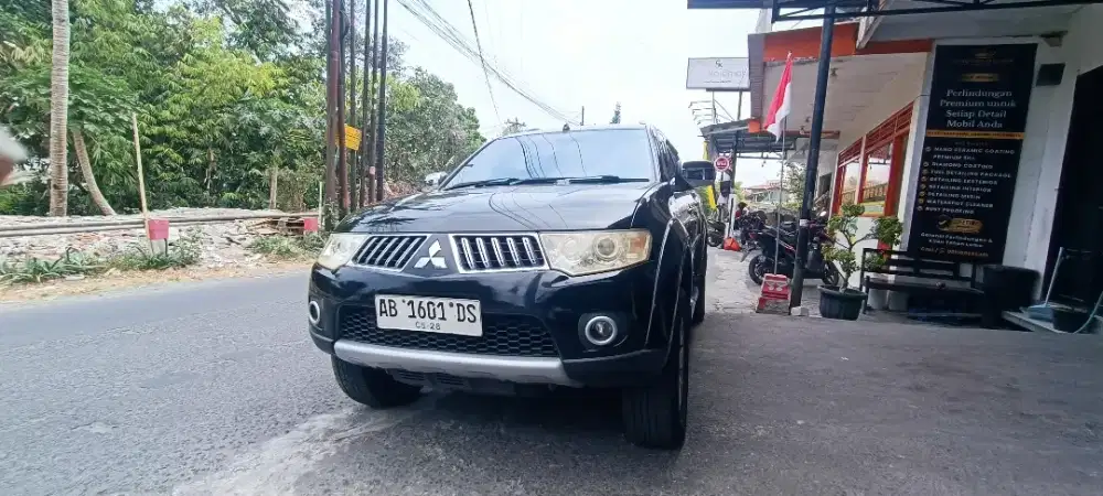 Pojero Exceed 2012