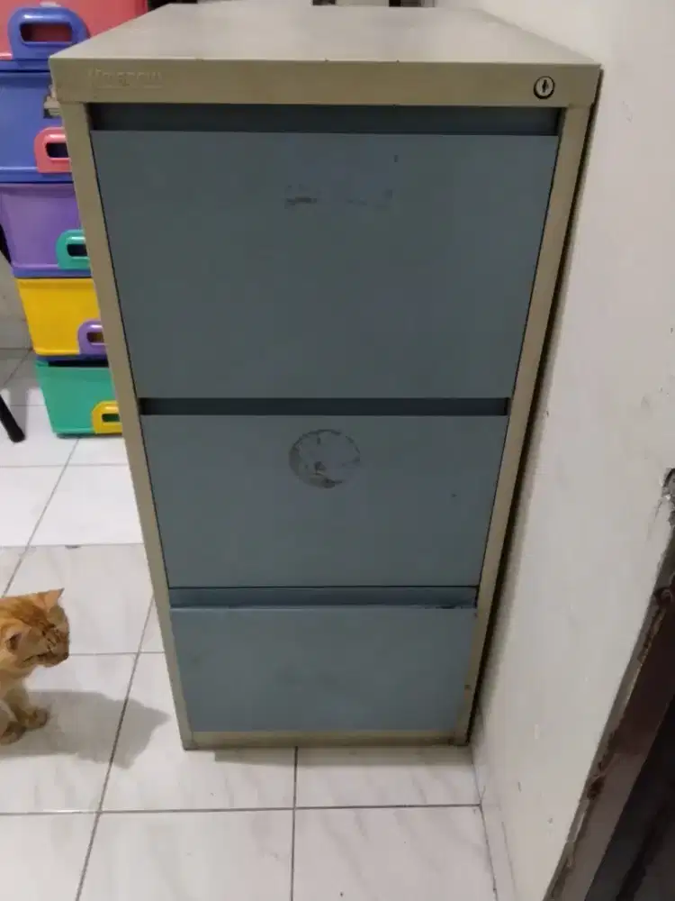 Dijual Lemari besi arsip 3 slot