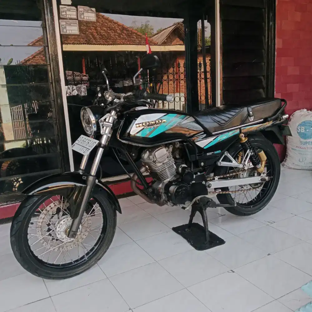 Honda GL Lengkap hidup