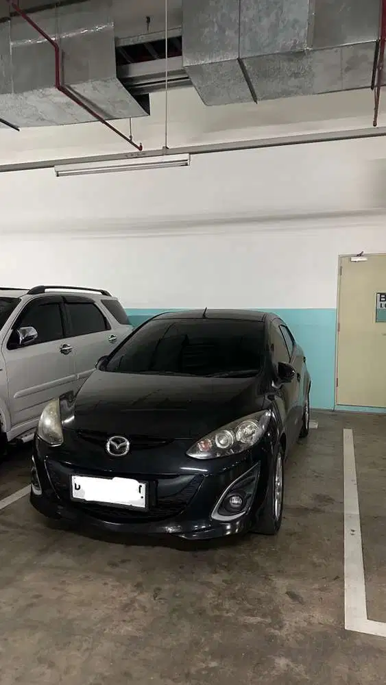 Mazda 2 2012 Type RZ (tertinggi)