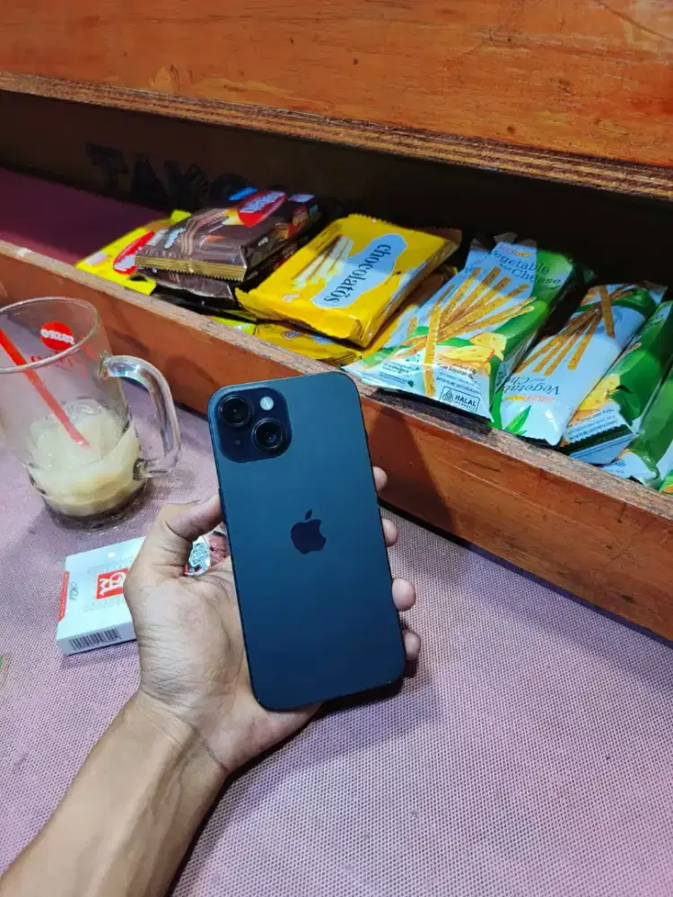 iPhone 15 128gb ibox minus