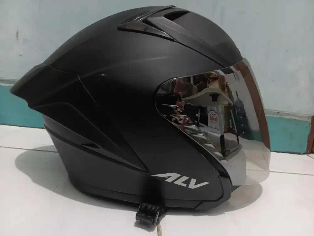 Dijual Helm ALV