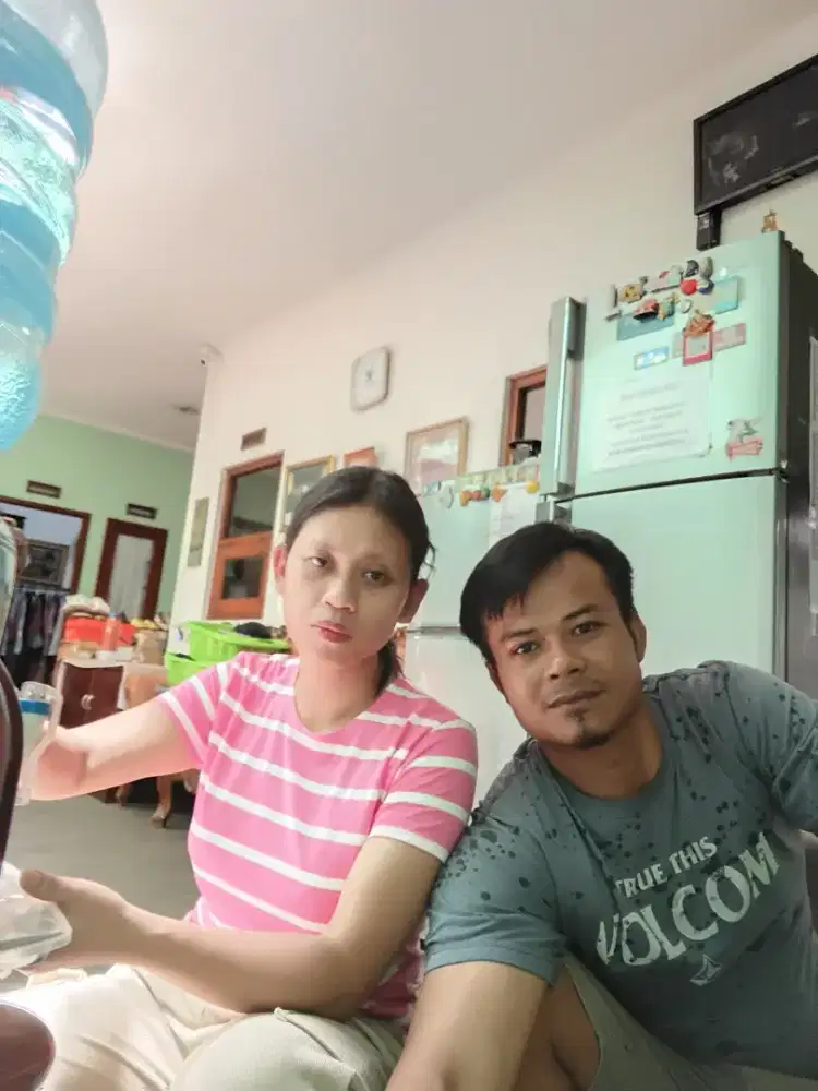 Cari kerja suami istri