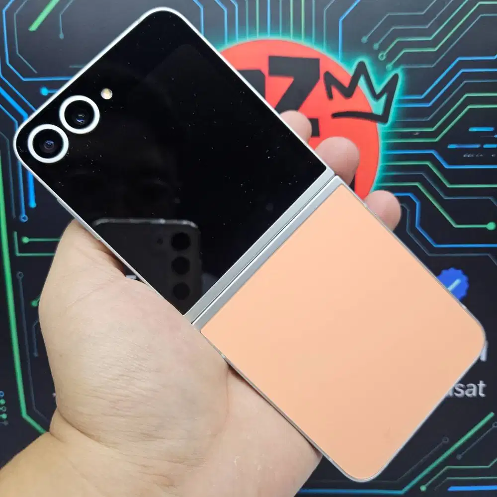 Samsung Galaxy Z Flip 6 12/256GB Peach Exclusive Color Like New SEIN