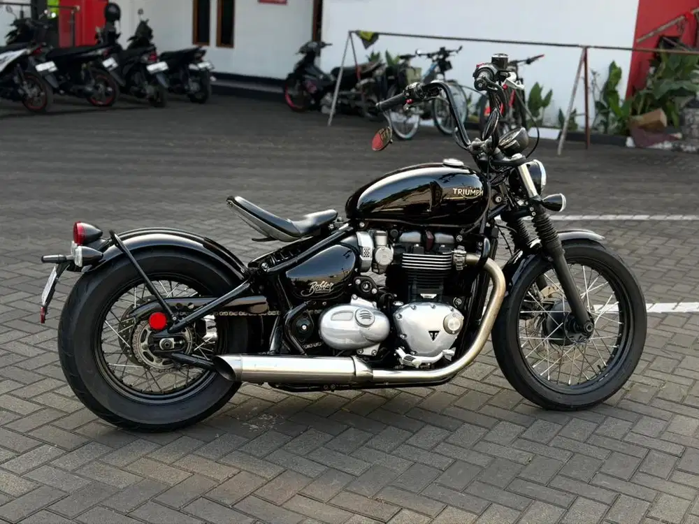 Triumph Bobber Bonneville