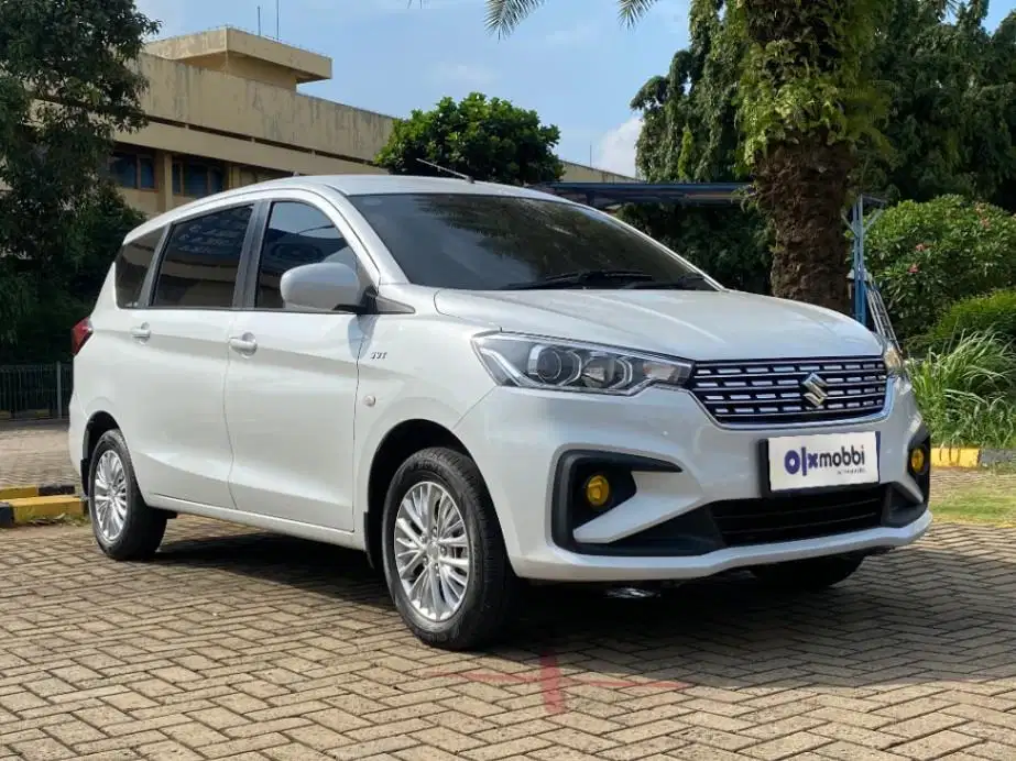 TDP 8, JT Suzuki Ertiga 1.4 GL Bensin-MT Putih 2021