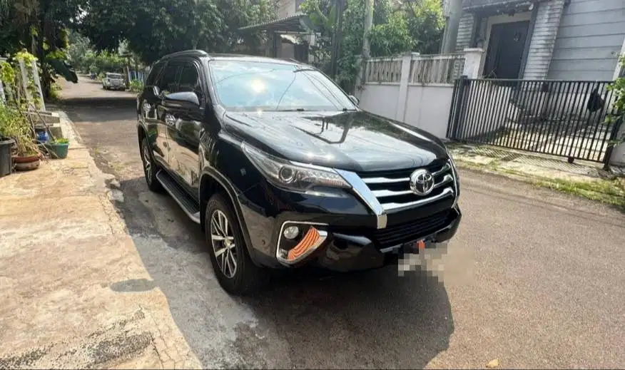 FORTUNER 2018 2.4 VRZ 4x2 AUTOMATIC !!