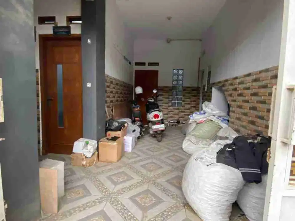 Sale Rumah 3 lantai Margaasih Regency murah