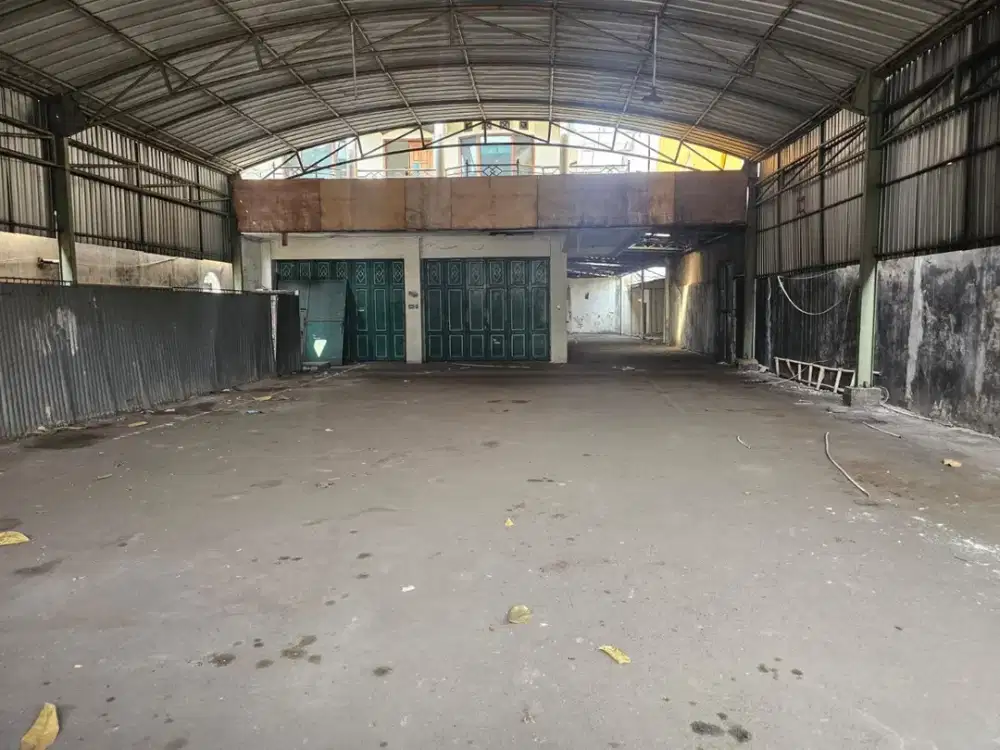 DISEWAKAN GUDANG AKSES KONTAINER DI SEPANJANG JAYA BEKASI