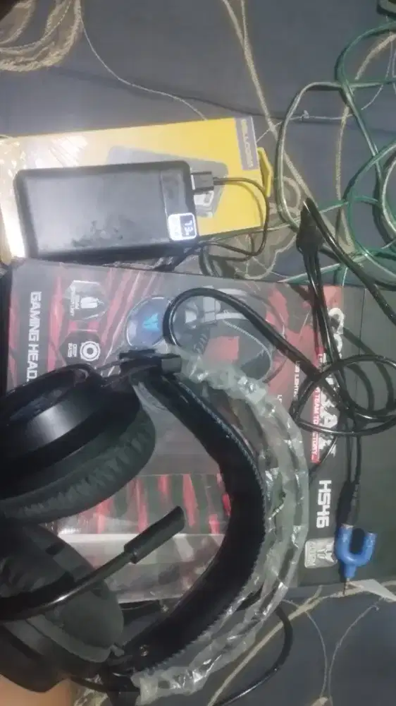 Power bank&  henset geming