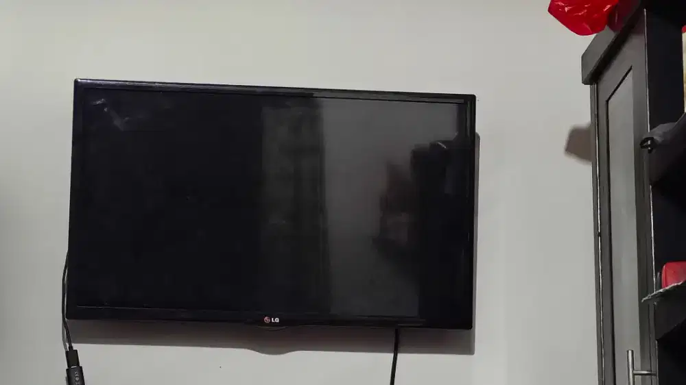 Tv led 32 inchi