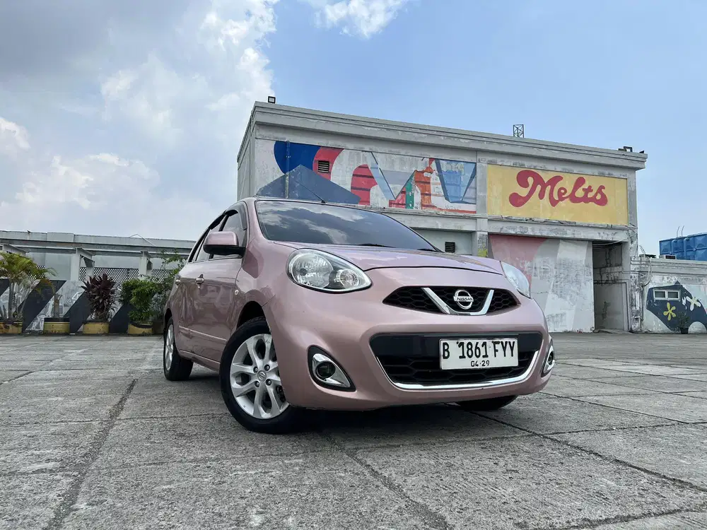 Nissan march 1.5 L xs 2014 manual