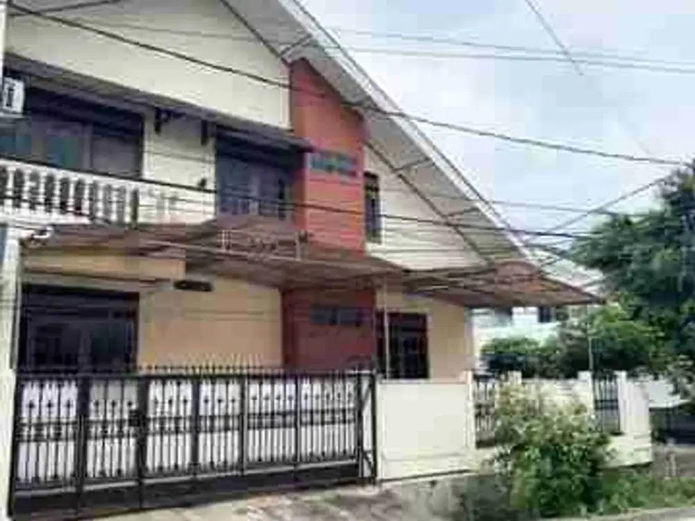 rumah luas hadap timur & Selatan di kav dki pondok kelapa duren sawit