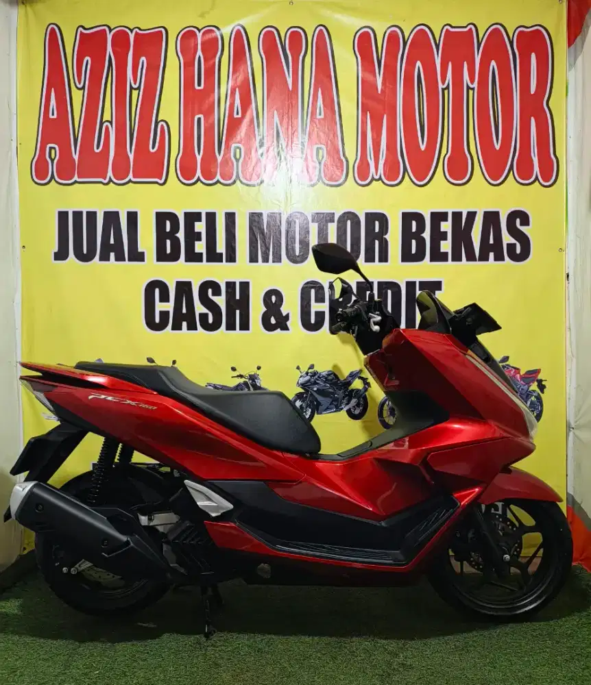 PCX bekas rasa baru km 600 perak