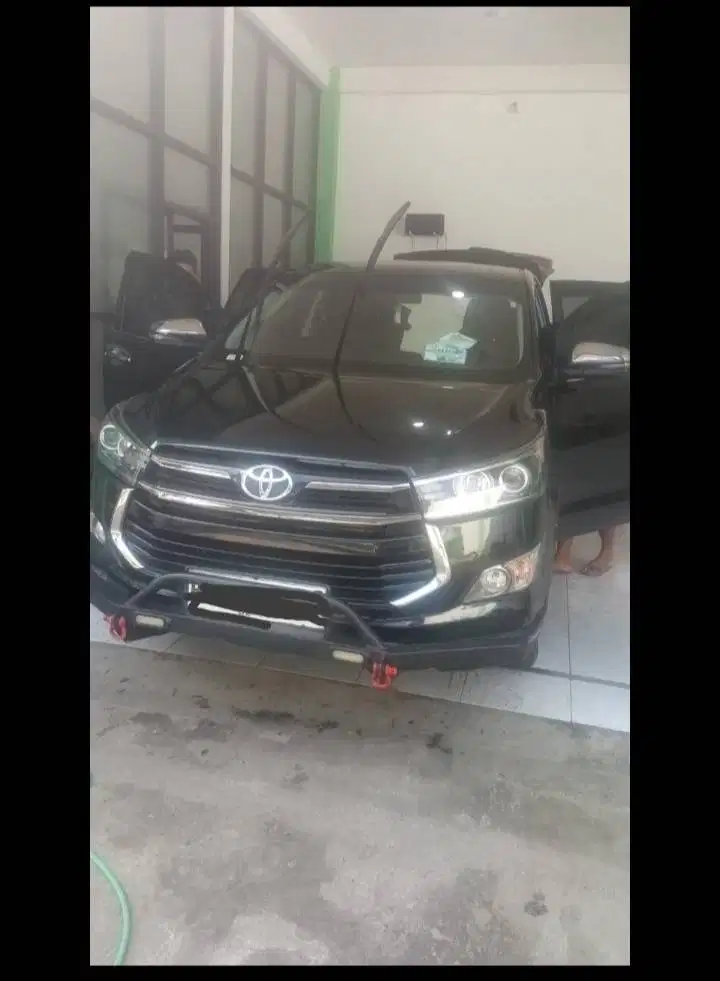 Toyota Innova Venturer 2020