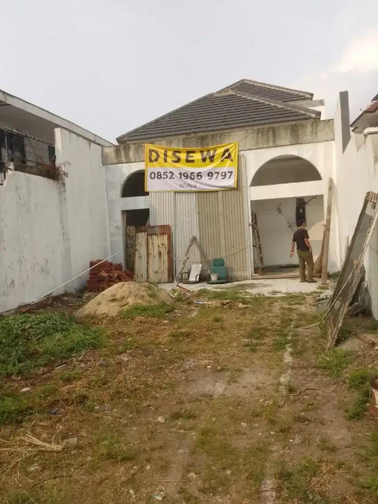 DISEWAKAN 300 juta Per Tahun (nego) tanpa perantara