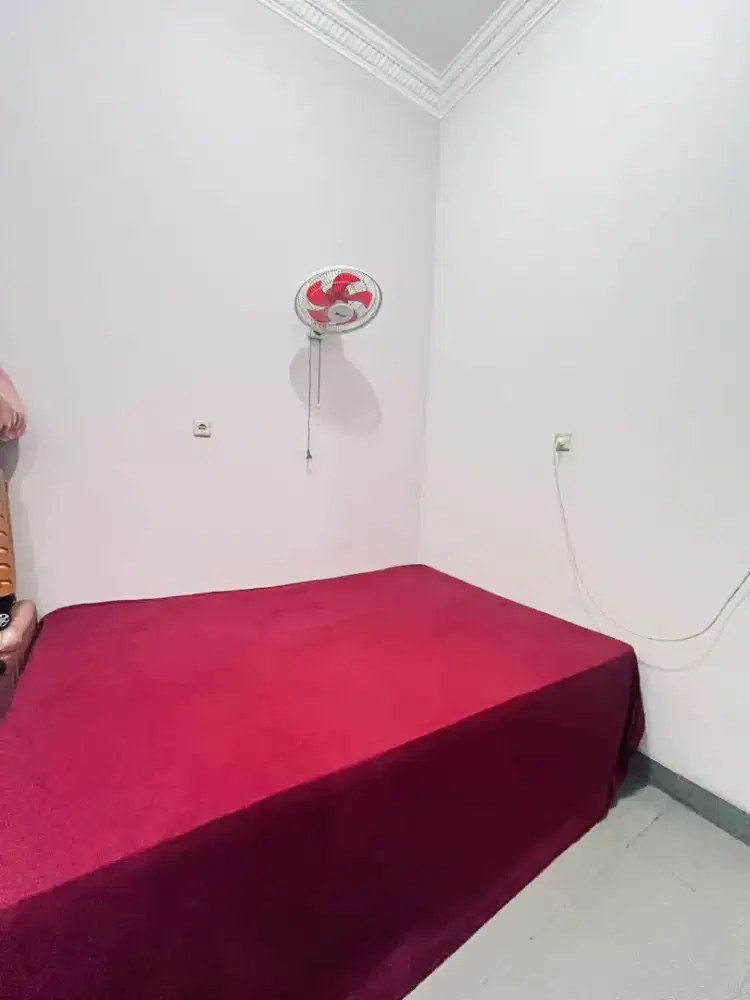 Springbed guhdo kondisi bekas