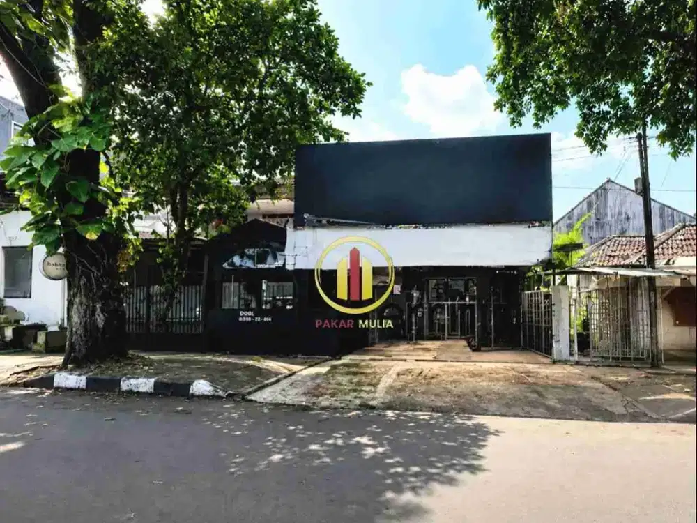 RUMAH USAHA DI JALAN UTAMA SAYAP DAGO DIPATIUKUR