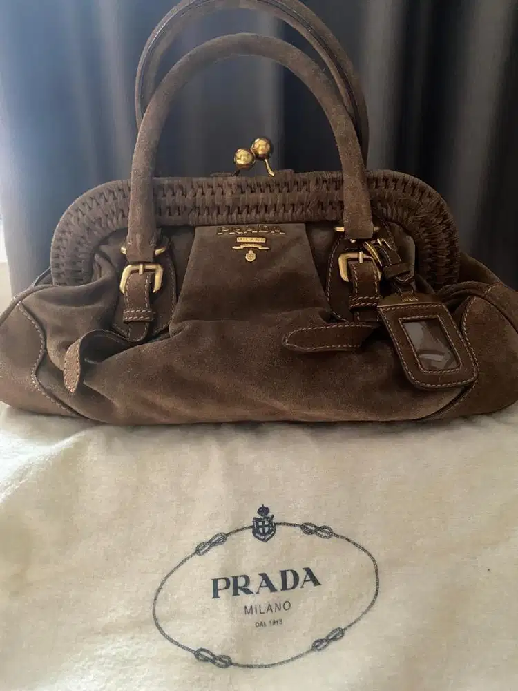 Prada Scamosciato