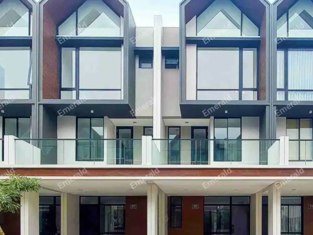 Rumah Teras 3 Lantai di PIK 2