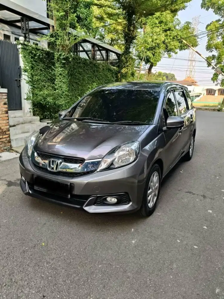 Mobilio E CVT 2014 Abu Abu Metalik Full orisinil
Good Condition