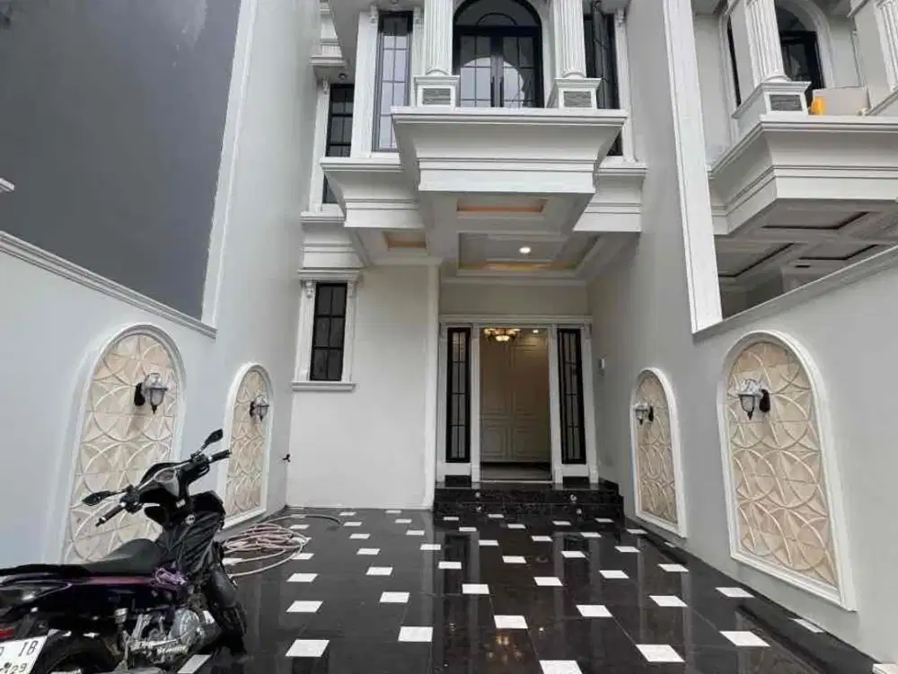 RUMAH MEWAH 2 LANTAI MODERN CLASSIC DI GRIYA MELATI MAS GDC DEPOK