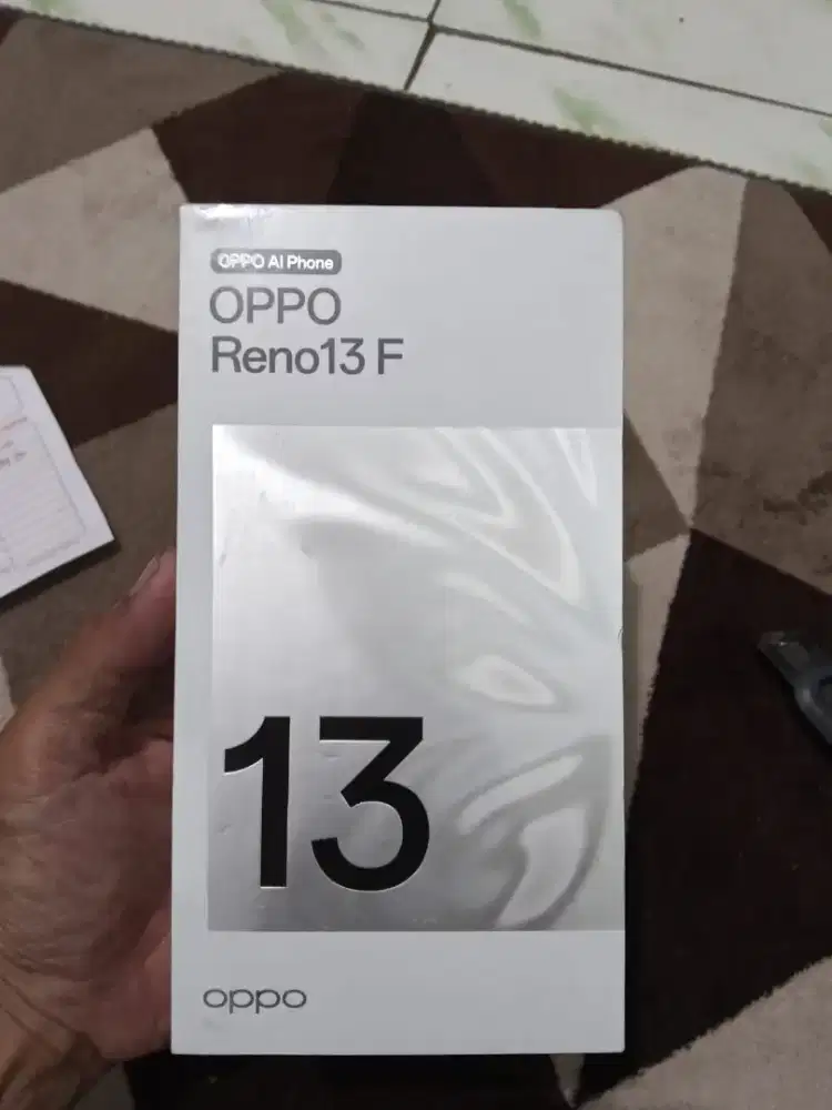 Oppo reno 13f 4g