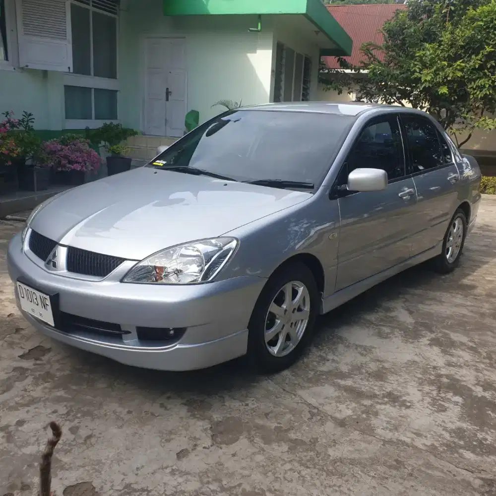 Mitsubishi Lancer Cedia cs5 1800cc automatic