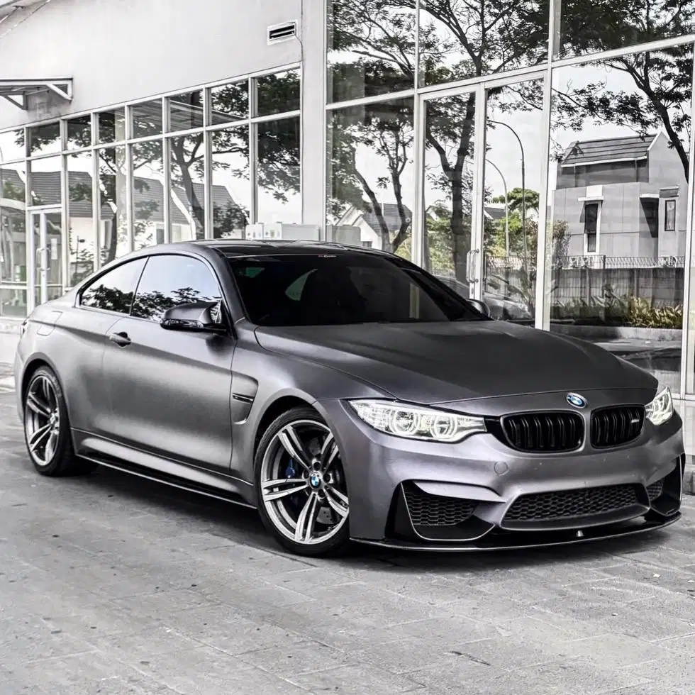 (CASH) BMW M4 F82 2015