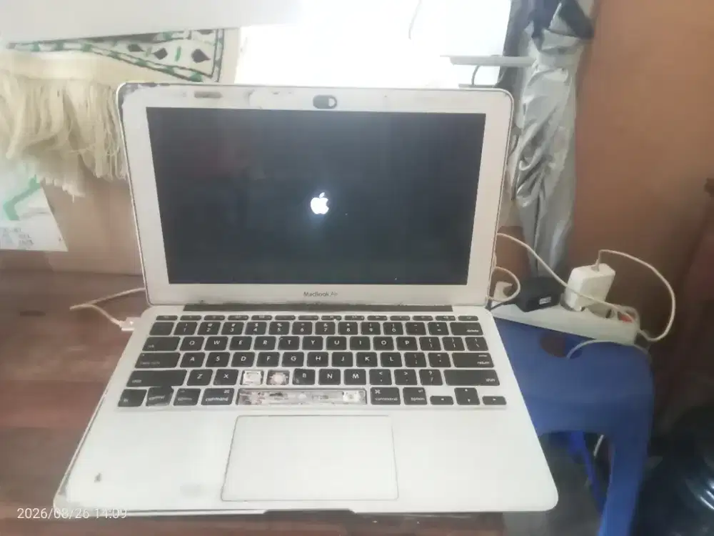 Jual Macbook Air 2017 11 inc Fullset