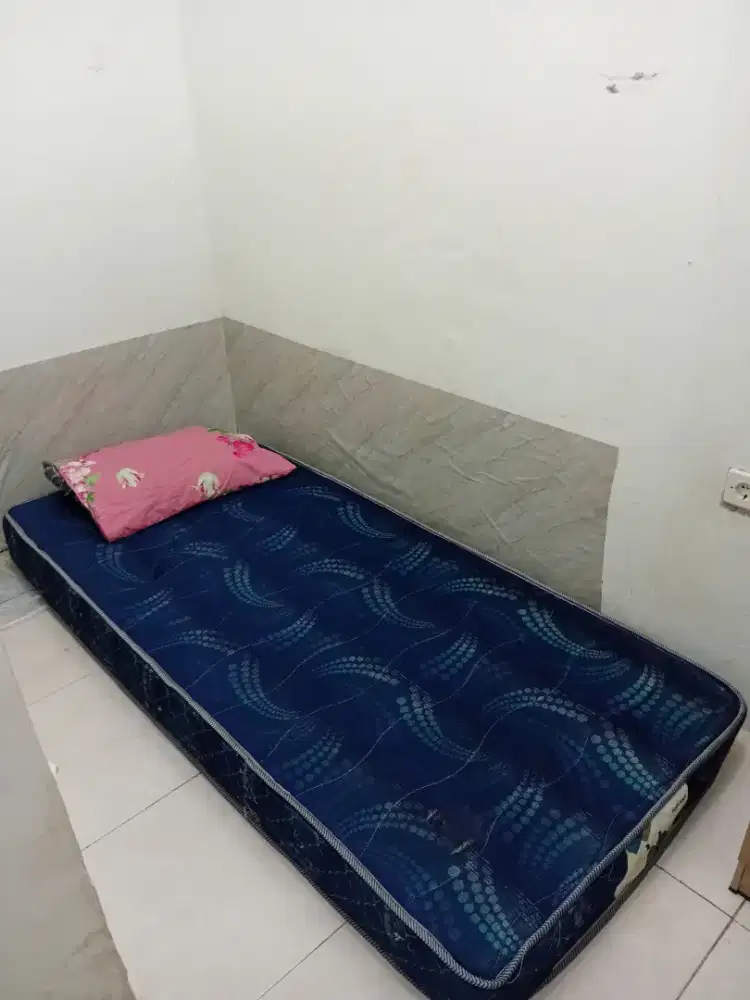 KOST TIDAK BEBAS KEBAYORAN BARU BLOK A STRATEGIS TENANG BERSIH