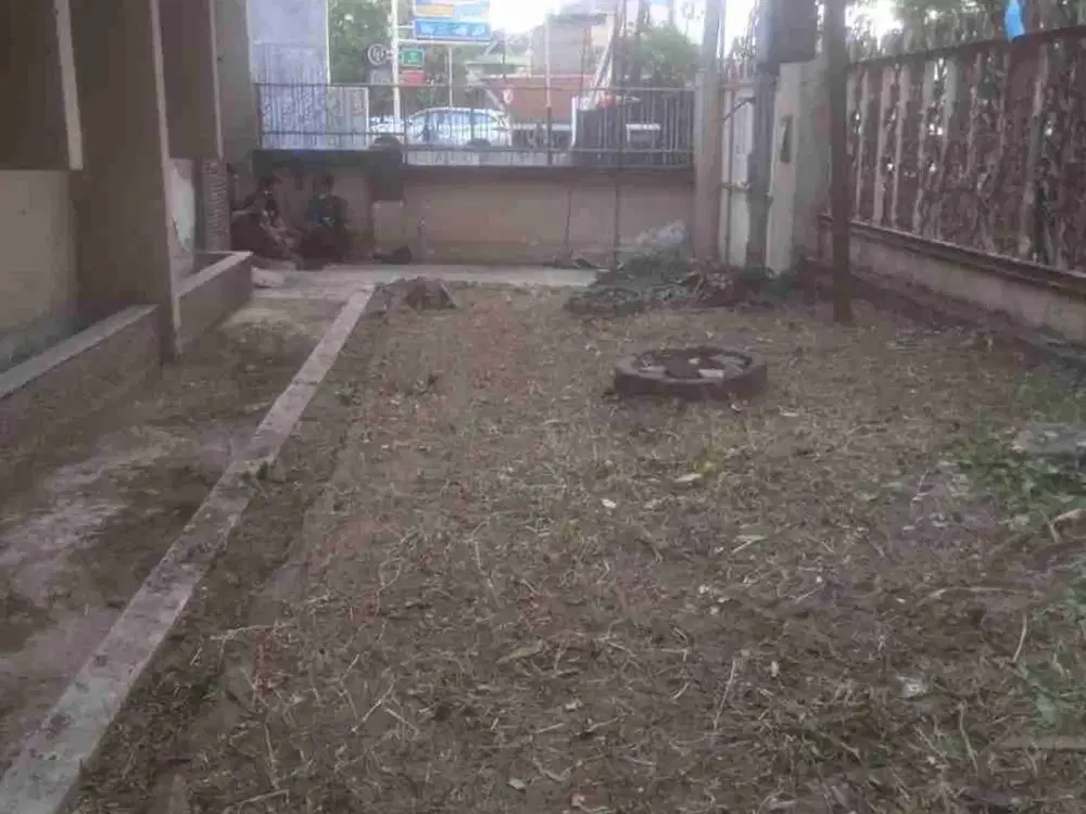 Dijual Rumah Untuk Usaha Lokasi Strategis Di Jalan Sulawesi Surabaya