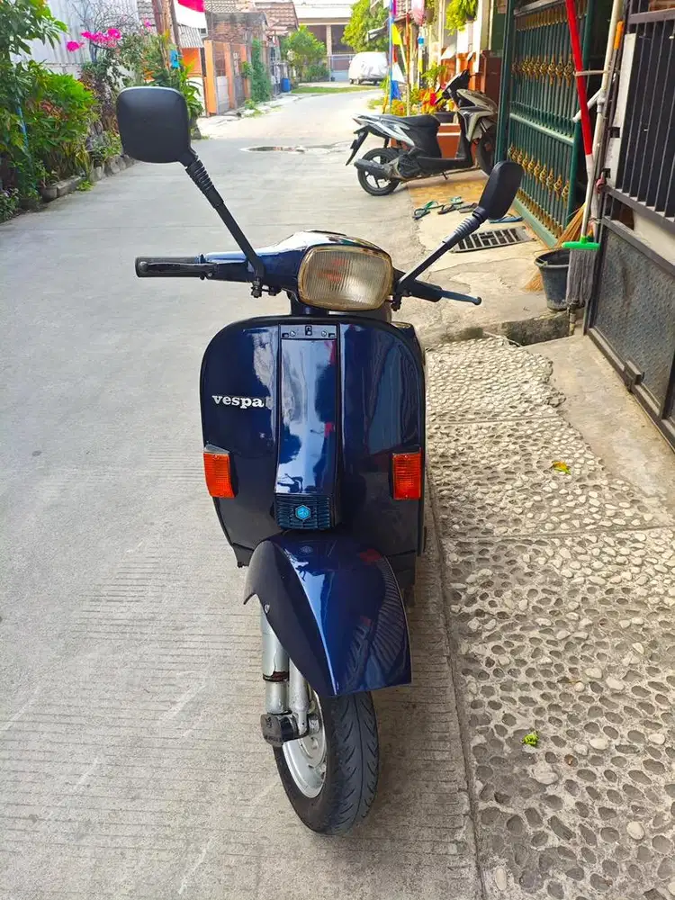 JUAL VESPA EXCLUSIVE 1 1988