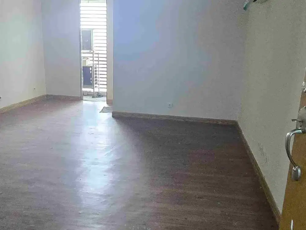 Di sewakan Office Tower bougenvile  51 m Fontana kemayoran