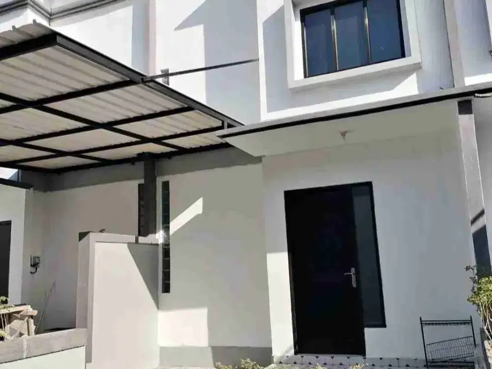 RUMAH BARU 2 LANTAI DI AREA RENON DEKAT SMK TI GLOBAL