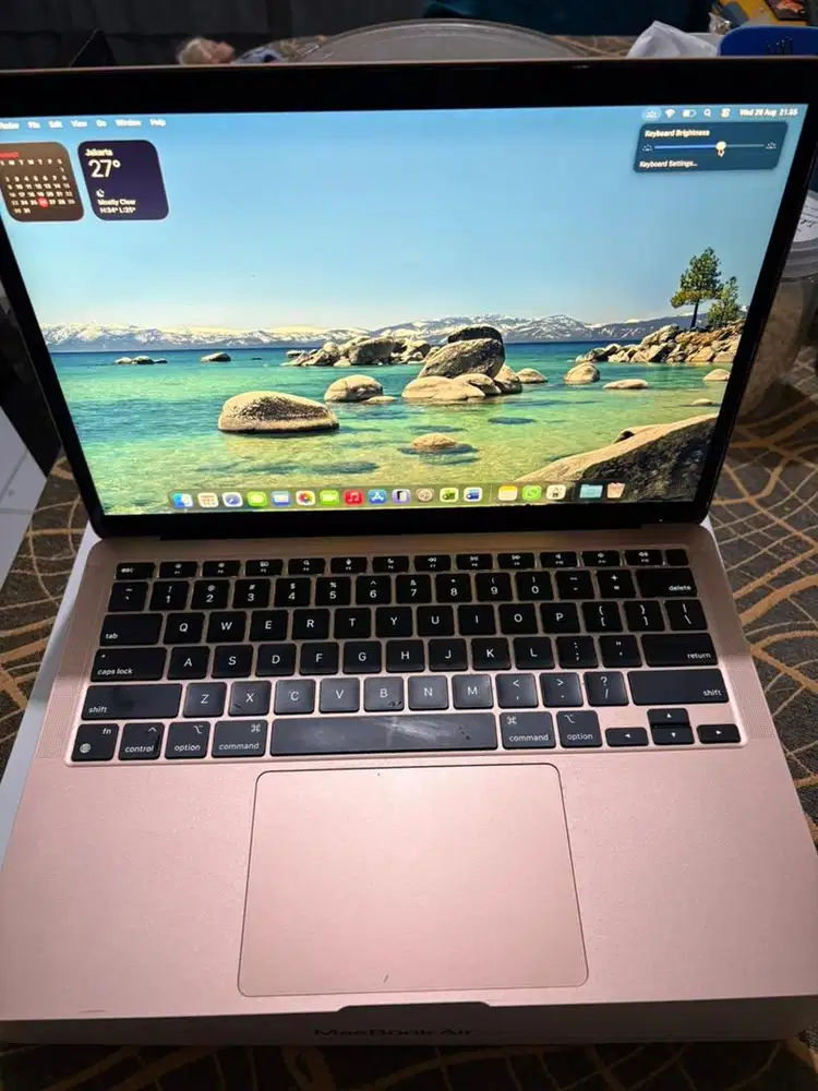 Macbook Air m1 ibox 8/256 rosegold