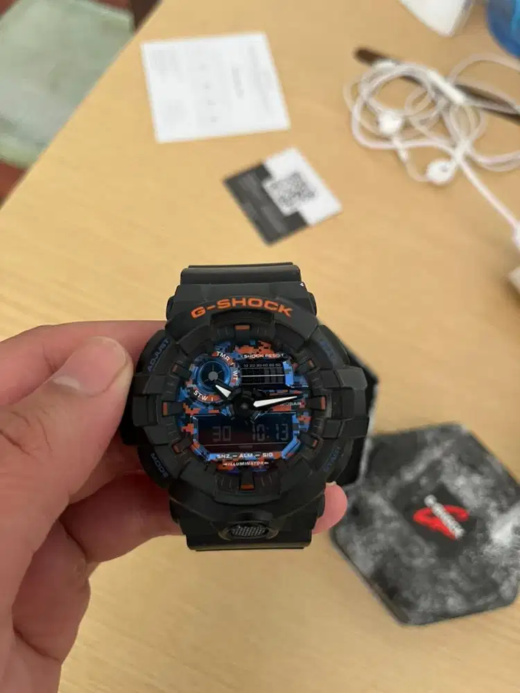 Jam G Shock GA-100RS-2ADR