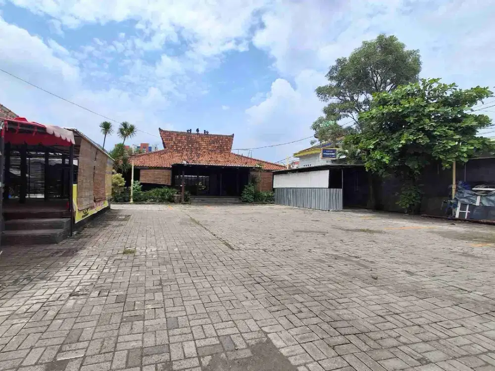 Murah Dijual Ex Resto Cafe Jalan Raya Siwalankerto Timur