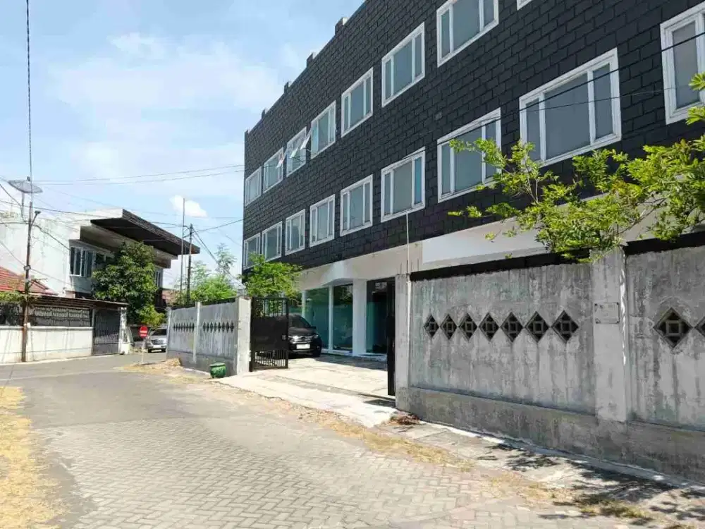 Murah Ex Kantor Siap Pakai Putat Indah Timur, Surabaya. dkt Tol Satelit