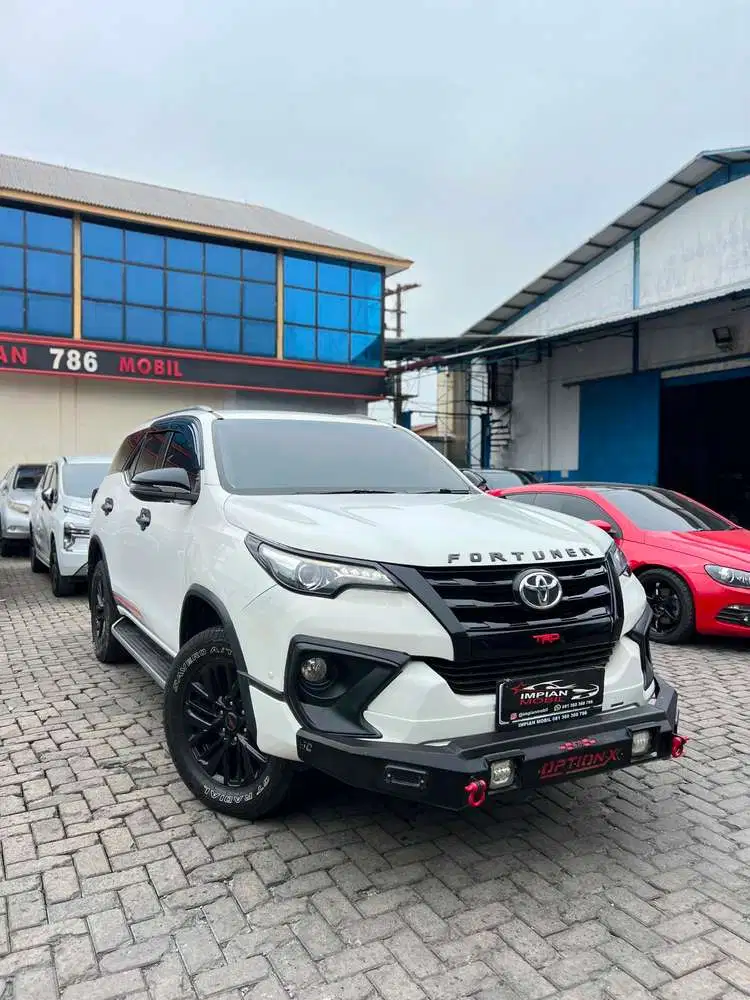 Toyota Fortuner VRZ TRD 2019 Diesel pajero 2018 dakar 2020 reborn 2017