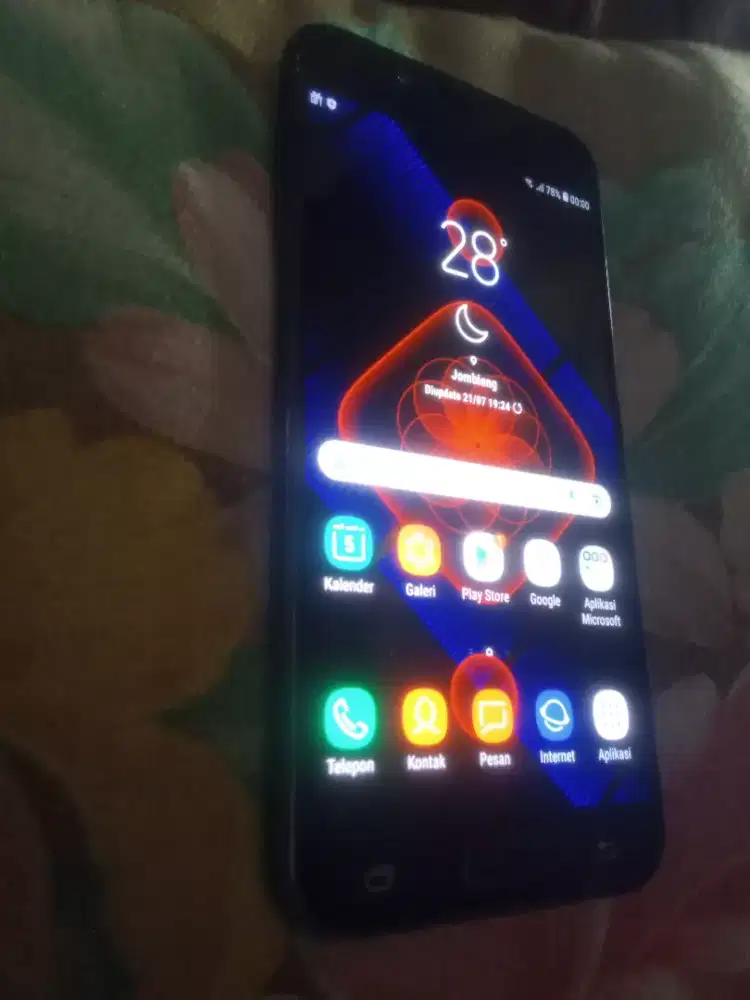 SamsungC710F:Ram4/32,Android8,1th2021,DualKamera+Flash,Batre&FisikBaik