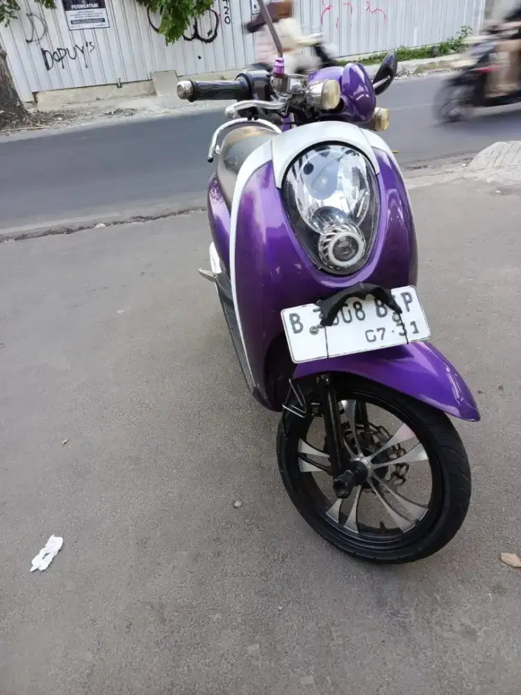 Scopy mulus terawat pajak hidup 2027 bln 7 surat lengkap mesin halus