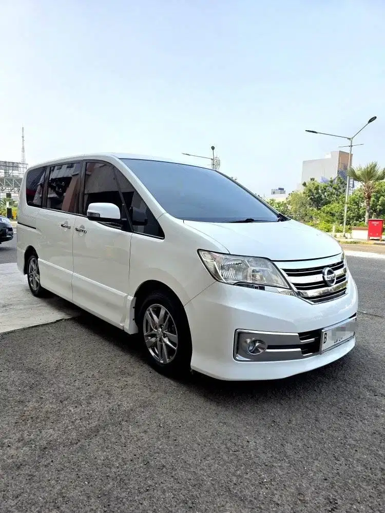 Nissan Serena Autech HWS 2013 KM 81 Ribu TDP 17 Juta
