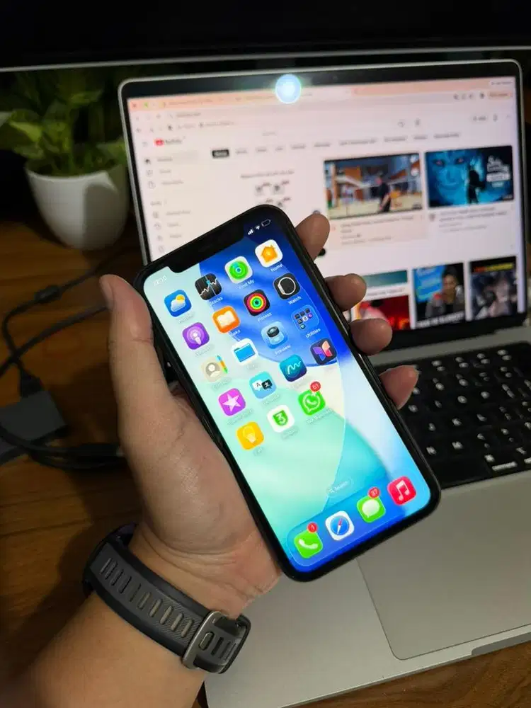 iPhone 11 64GB iBox – XL Only