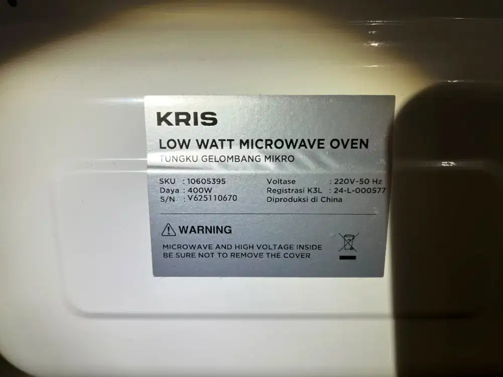 KRIS LOW WATT MICROWAVE OVEN 20L LIKE NEW!!!