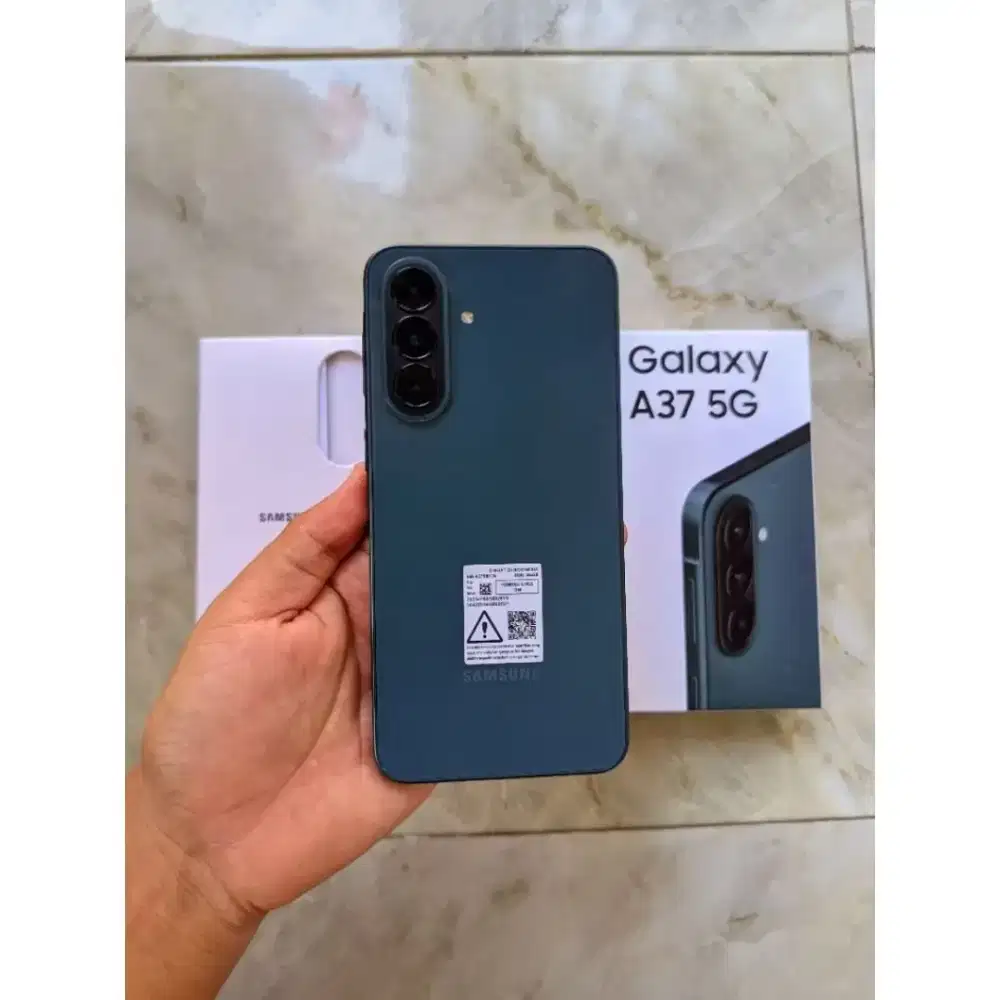 Samsung A37 like new 8/128