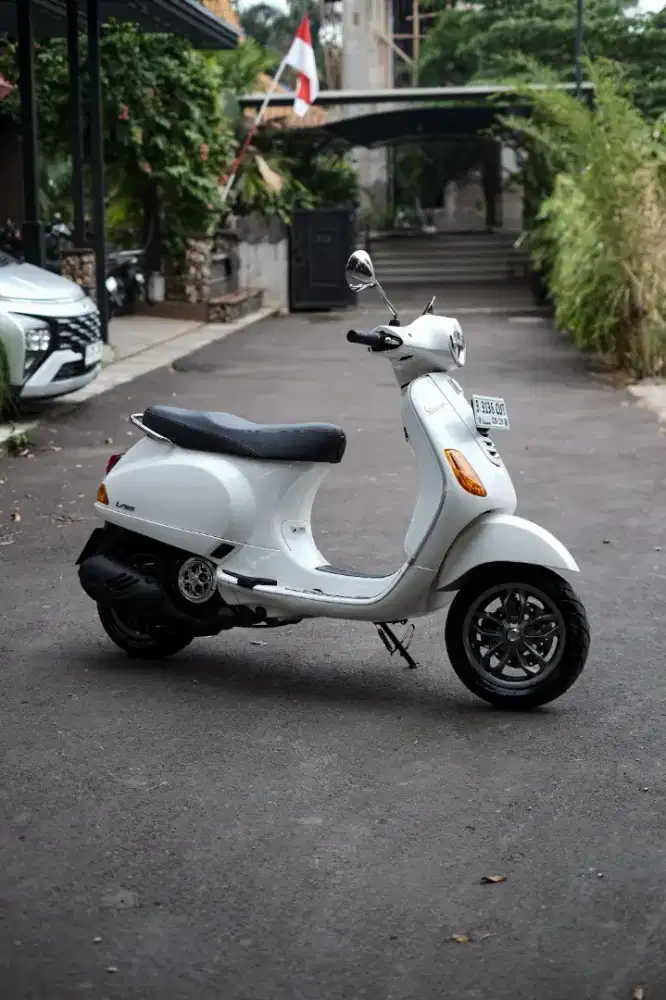 VESPA LX 125 IGET FACELIFT 2024

HARGA 39.000.000,-