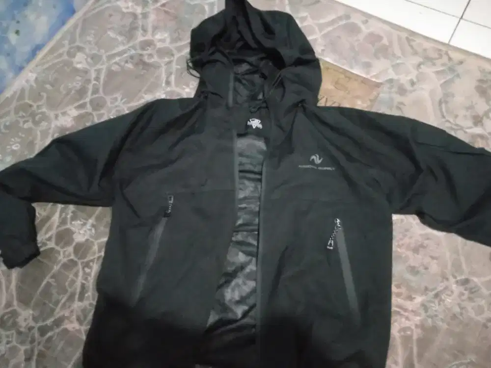 Jaket outdoor gorpcore