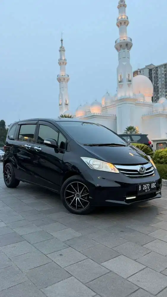Honda Freed PSD AT 2012 Bensin