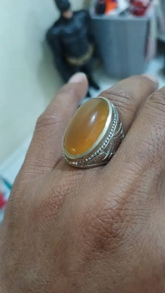 Batu yellow rafles